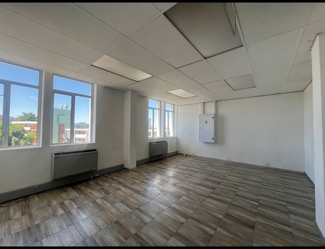 35M² OFFICE TO LET IN ILLOVO